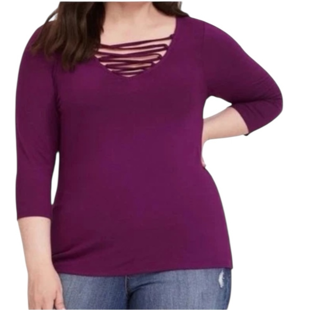 Torrid Berry Lattice Tee Woman Plus size 1 V-neck Berry Purple Jersey laceup new